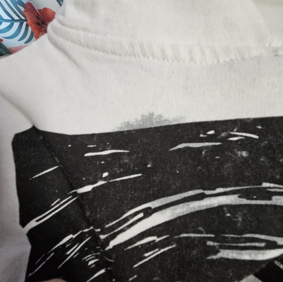 White Nightmare before Christmas hoodie - Picture 4 of 5